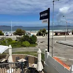 Montevideo Camino De Santiago&beachfront Affittacamere