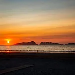 Montevideo Camino De Santiago & Beachfront Гостевой дом 3*