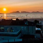 Montevideo Camino De Santiago & Beachfront Гостевой дом 3*