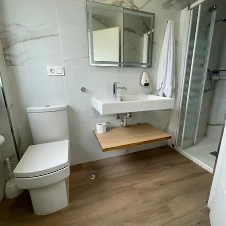 Guest house Montevideo Camino De Santiago & Beachfront 3*