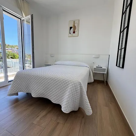 Guest house Montevideo Camino De Santiago & Beachfront Nigran