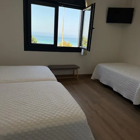 Montevideo Camino De Santiago & Beachfront Πανσιόν