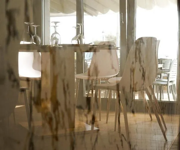 Montevideo Camino De Santiago&beachfront 3*