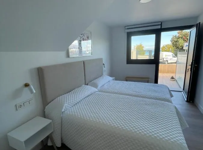 Montevideo Camino De Santiago & Beachfront 3* Nigrán