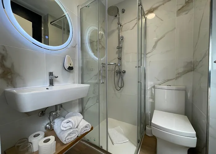 Montevideo Camino De Santiago & Beachfront Πανσιόν