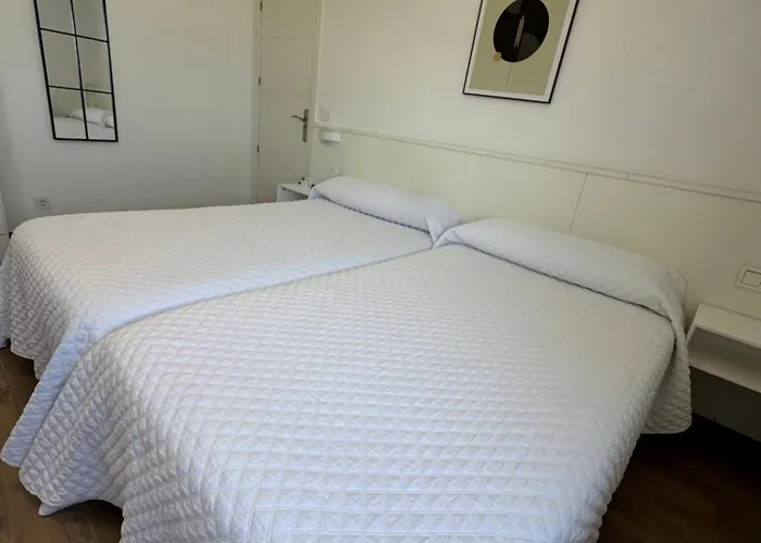 Montevideo Camino De Santiago&beachfront Gasthuis Nigrán