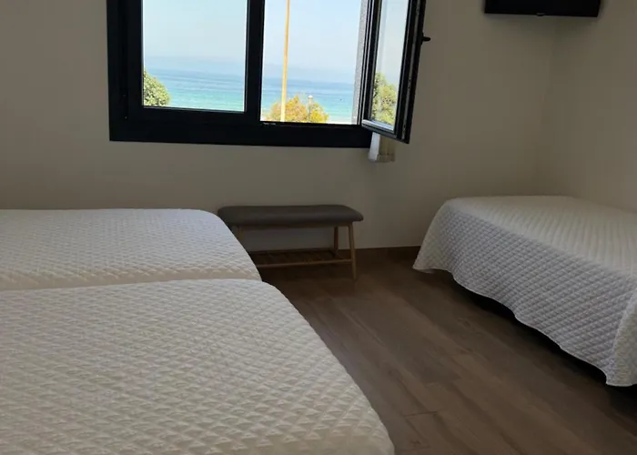 Montevideo Camino De Santiago & Beachfront Πανσιόν